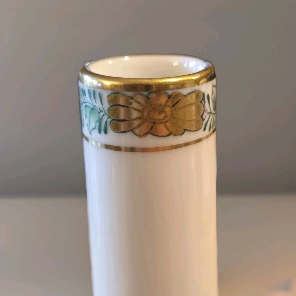 Herend Hungary Porcelain Chinese Bouquet Green 8” Vase Hand Painted w/ Gold Trim - Picture 4 of 8